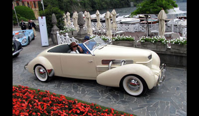 Cord 812 Phaeton S/C 1937 front